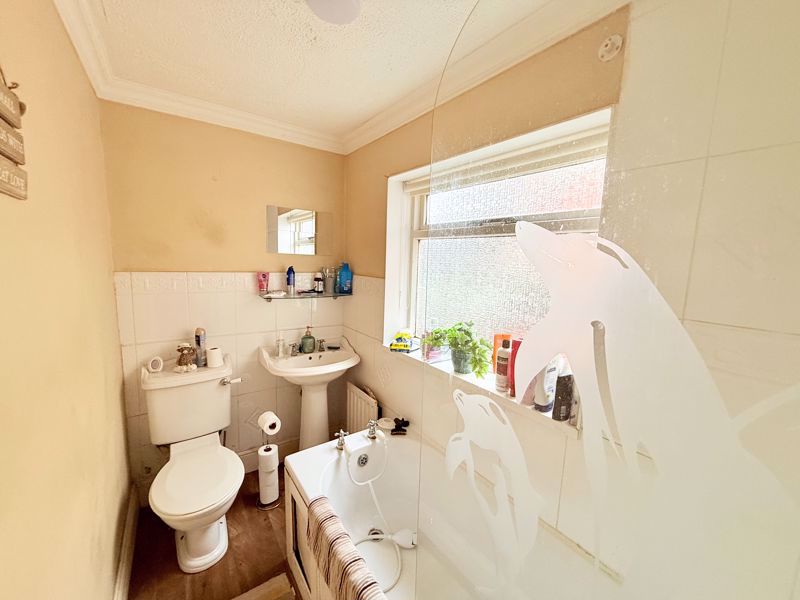 Bathroom- click for photo gallery